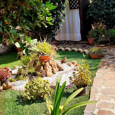 Giomar Sardegna Nord Ovest Alojamento de Acomodação e Pequeno-almoço 3*